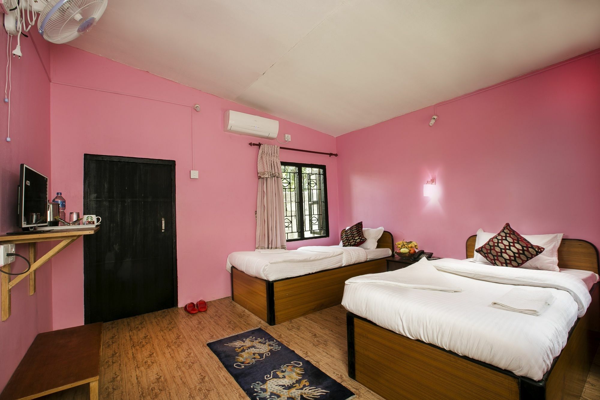 Sauraha Nana Hotel Exterior photo